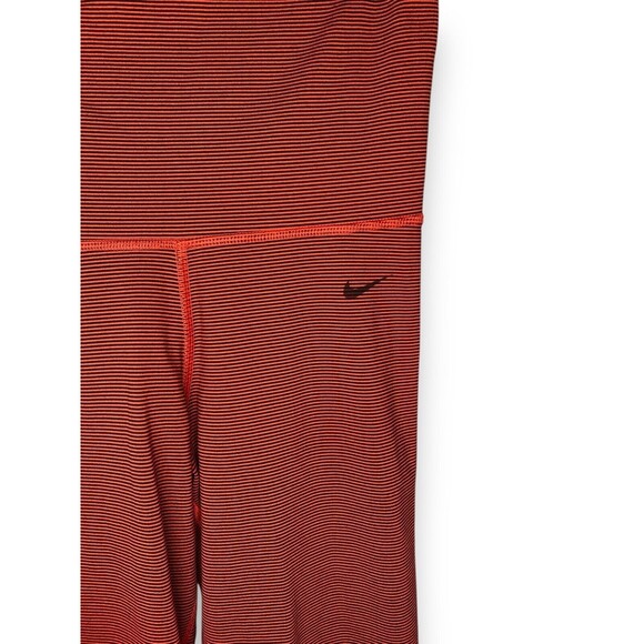 Nike Dri-Fit Womens Striped Legend 2.0 Foldover Capri Leggings XS - Picture 5 of 9